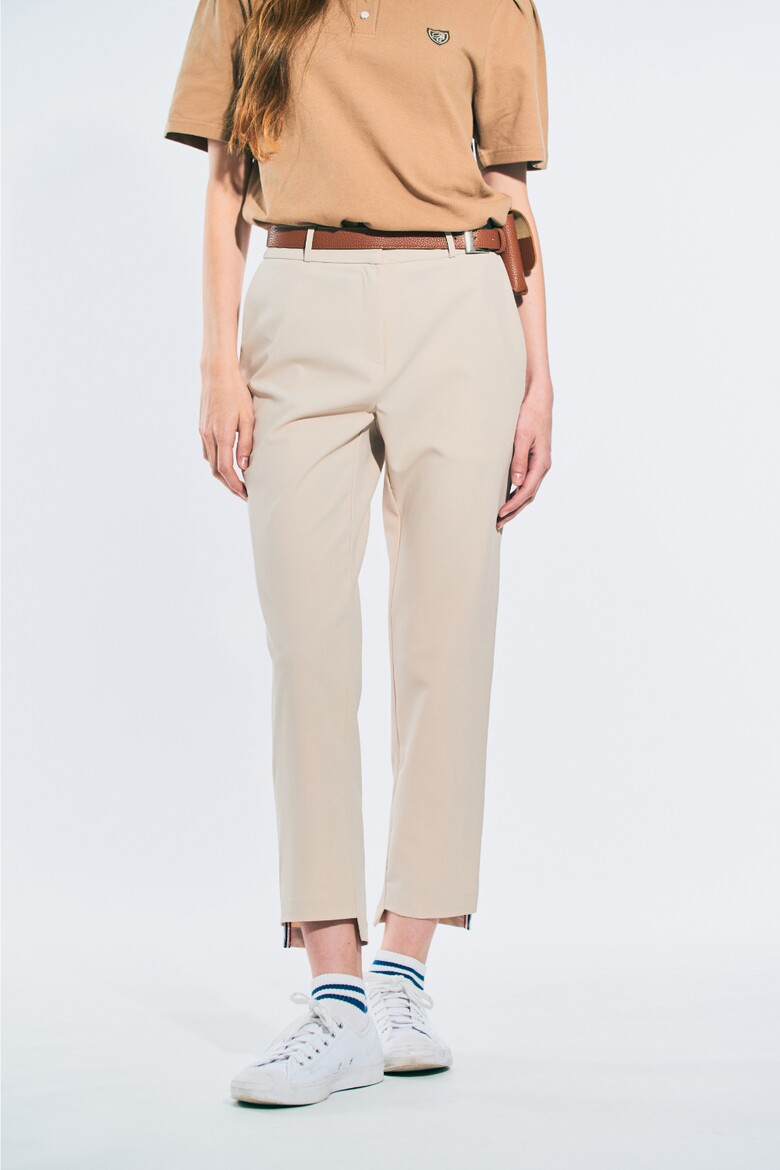 바지 모델 착용 이미지-S7L4