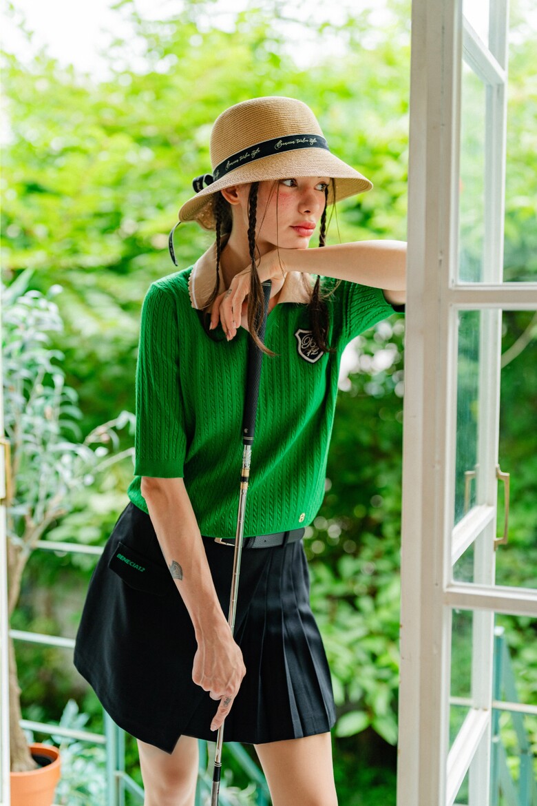 블라우스 모델 착용 이미지-S1L9