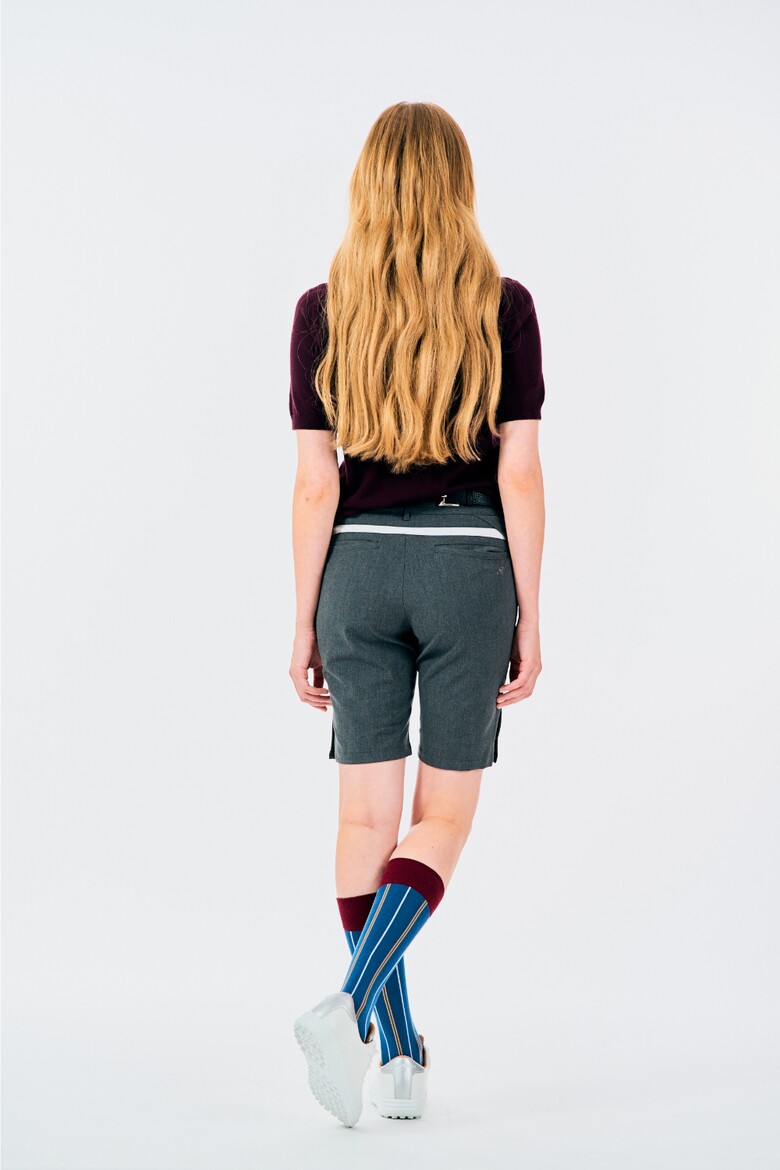 긴팔 티셔츠 모델 착용 이미지-S1L11