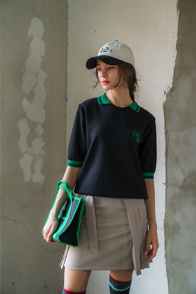 가방 모델 착용 이미지-S8L1