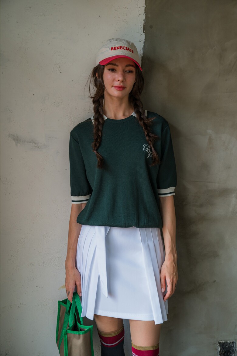 반팔 티셔츠 모델 착용 이미지-S1L5