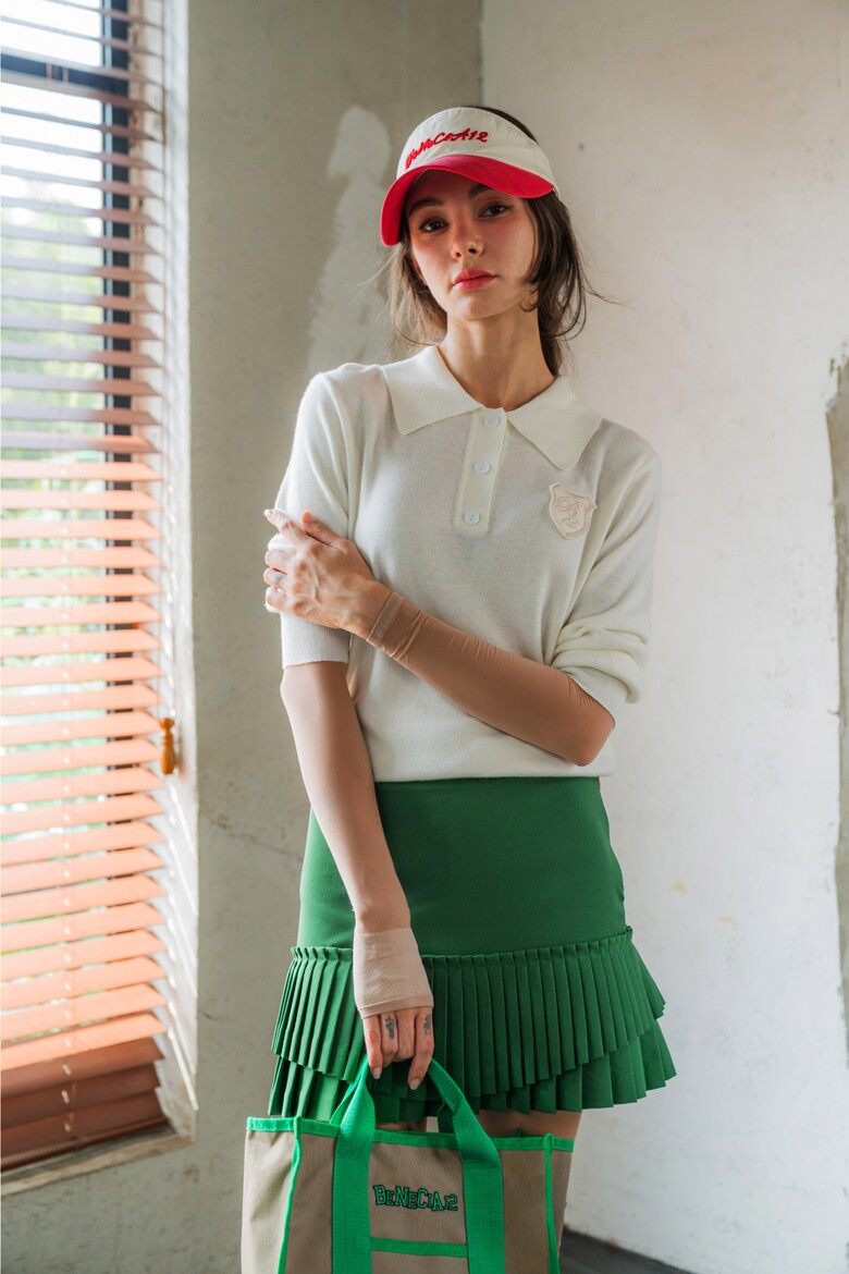 긴팔 티셔츠 모델 착용 이미지-S2L10