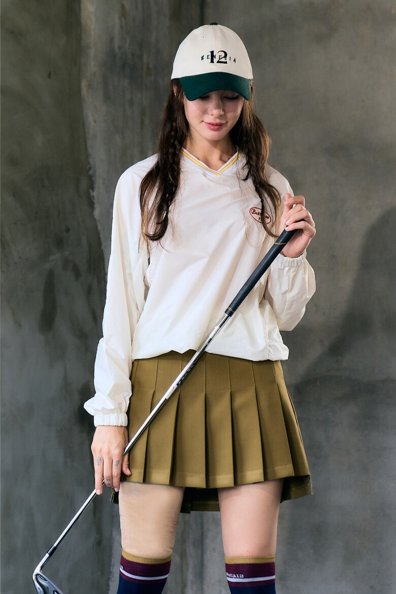 드레스 모델 착용 이미지-S1L4