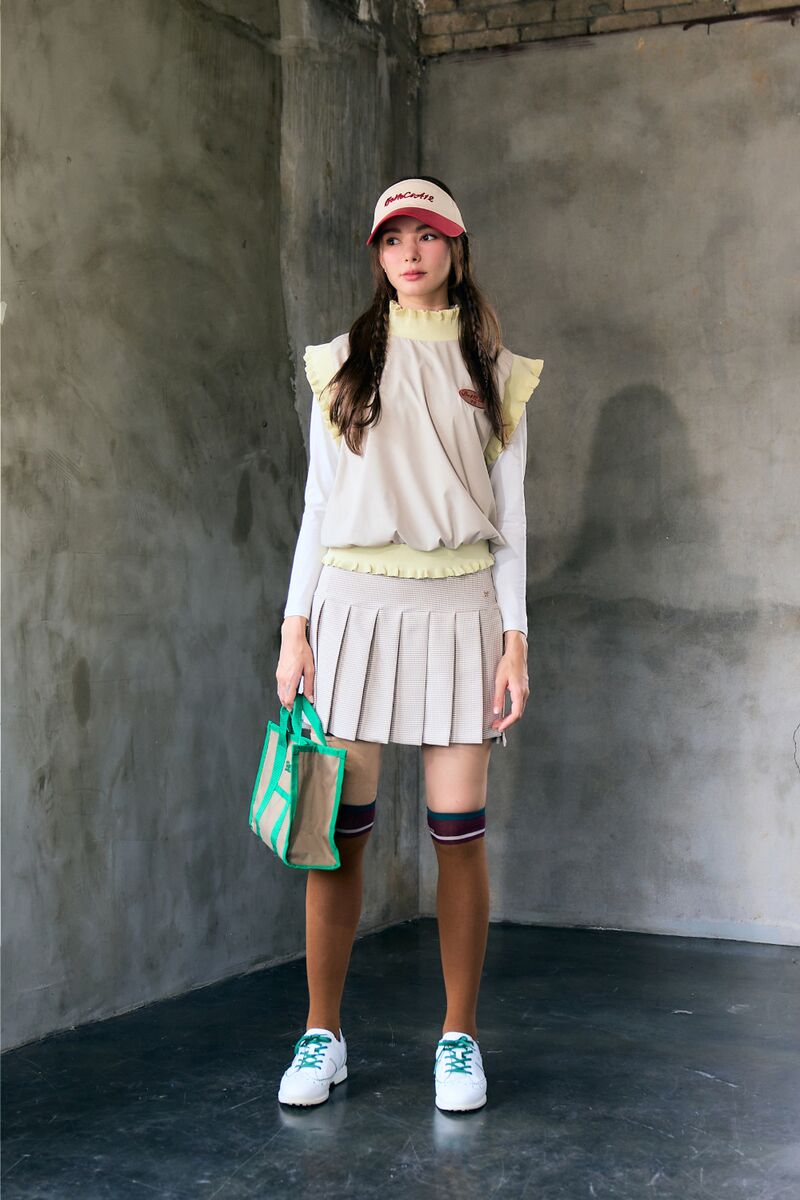 민소매 모델 착용 이미지-S2L14