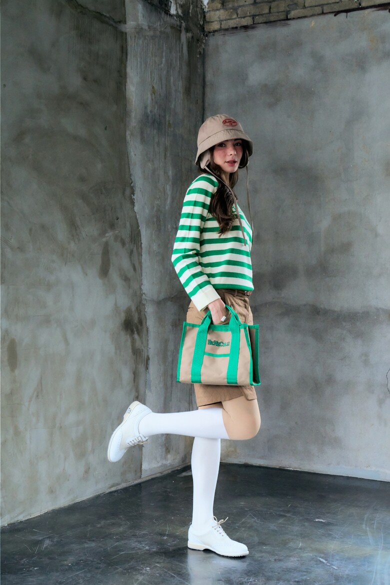 드레스 모델 착용 이미지-S1L18