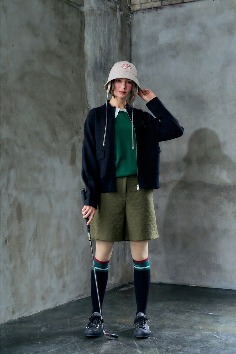 코트 모델 착용 이미지-S1L8