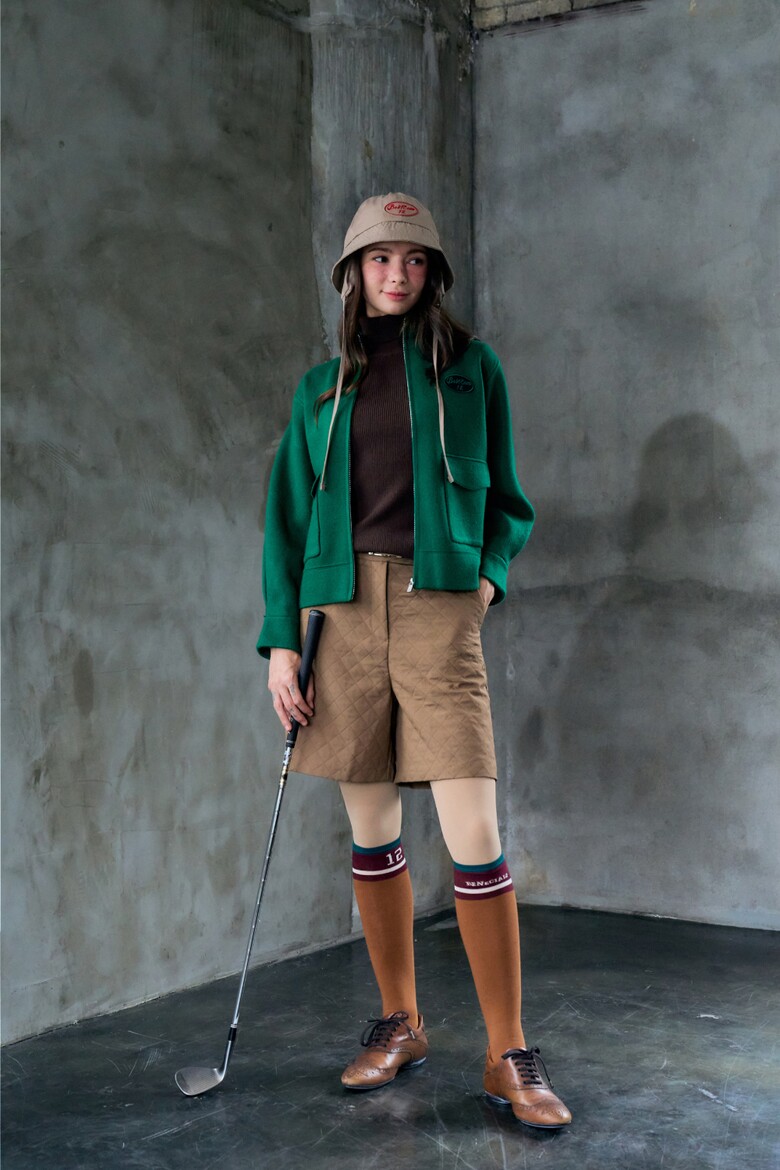 재킷 모델 착용 이미지-S1L5