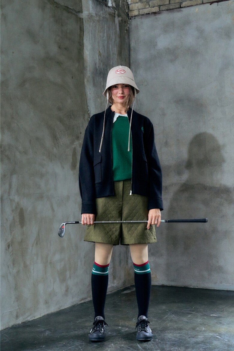 코트 모델 착용 이미지-S1L4