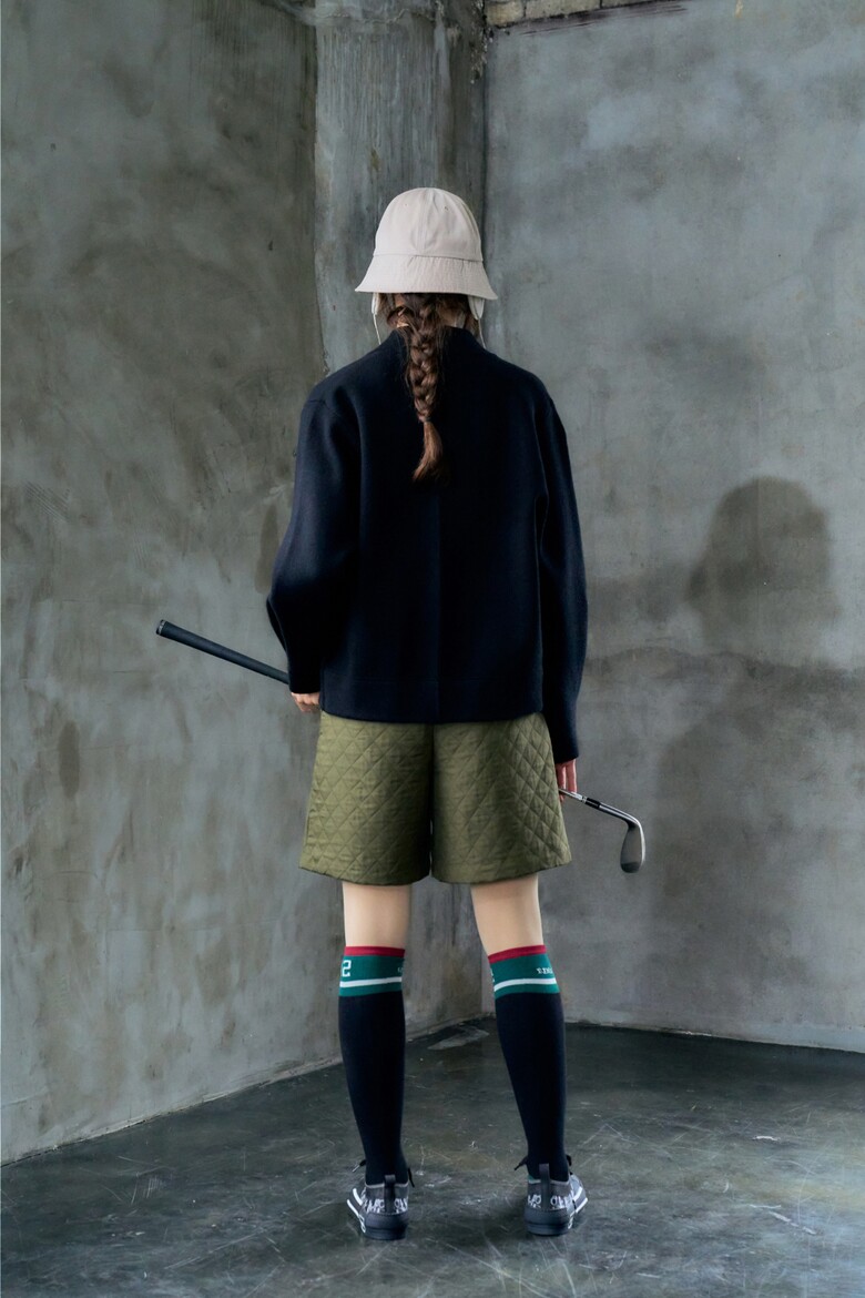 코트 모델 착용 이미지-S1L5