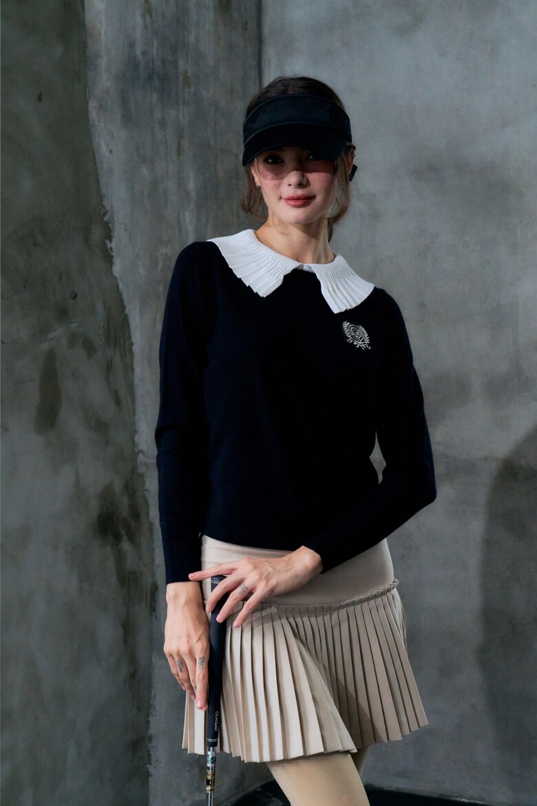 긴팔 티셔츠 모델 착용 이미지-S2L1