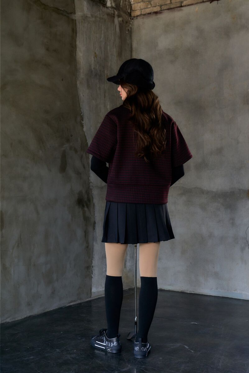 반팔 티셔츠 모델 착용 이미지-S1L15