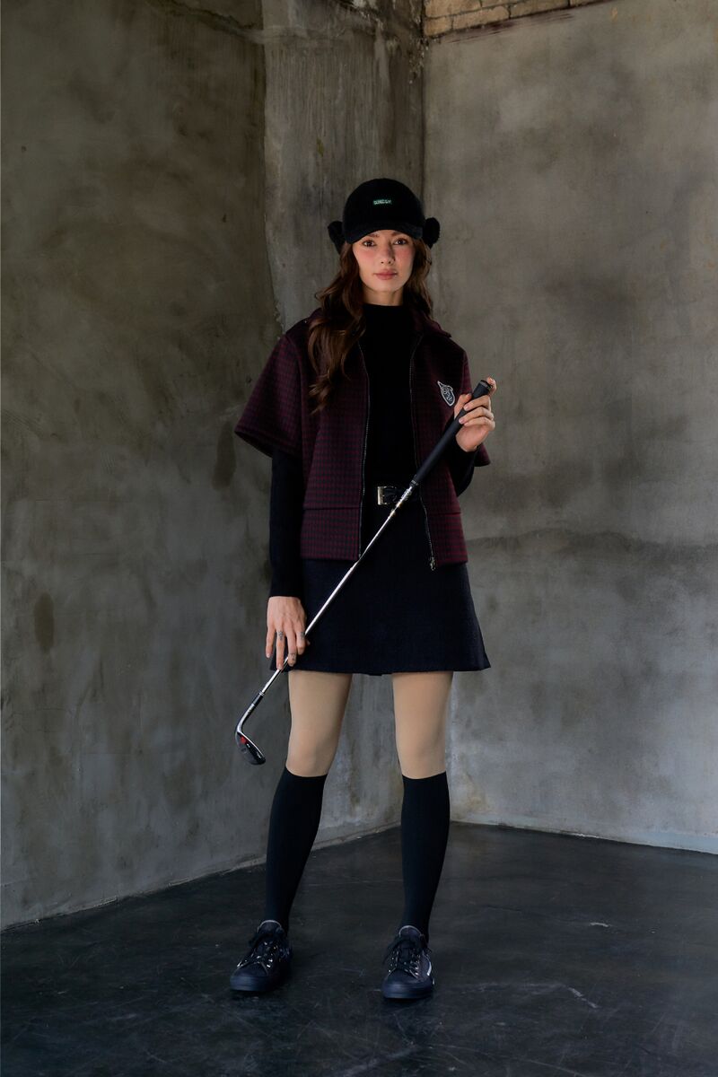 반팔 티셔츠 모델 착용 이미지-S1L13