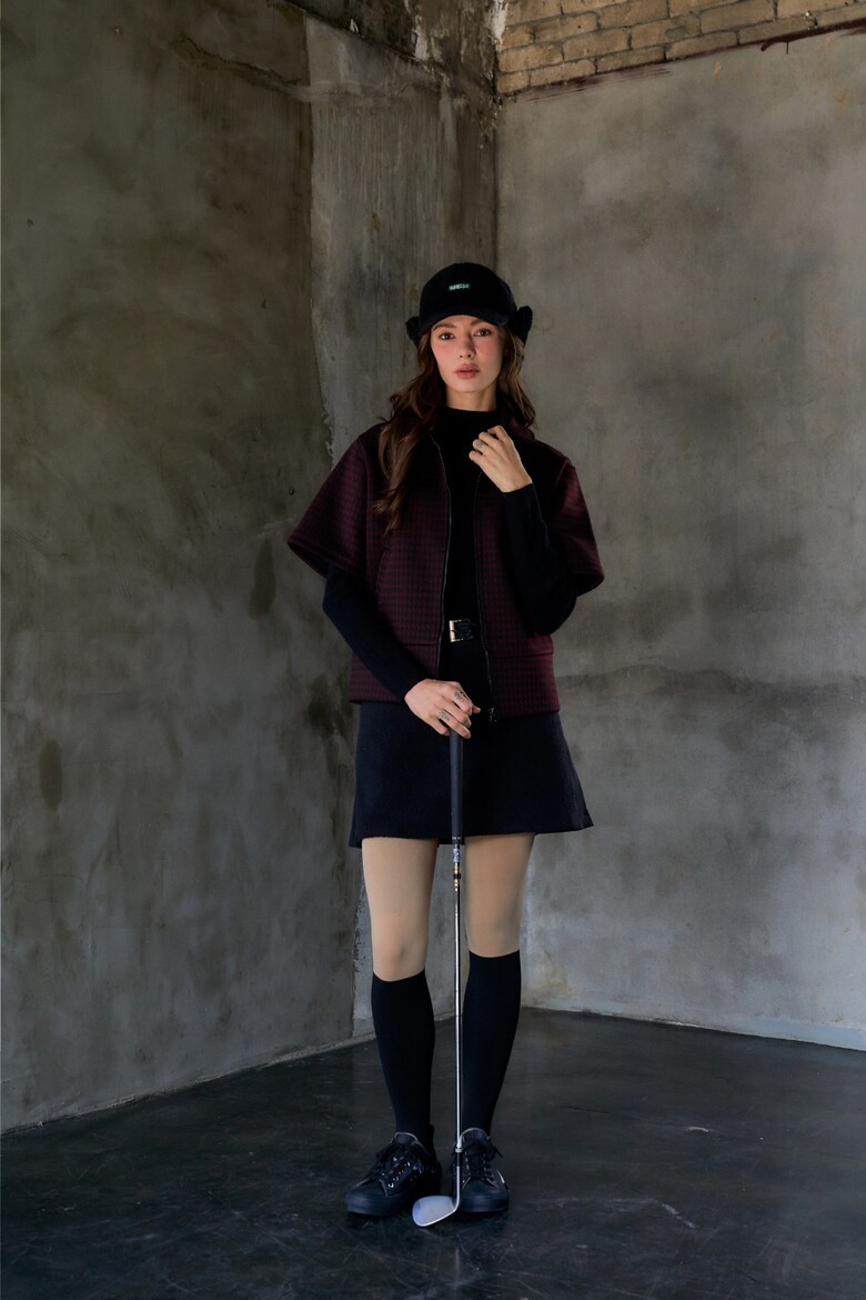 반팔 티셔츠 모델 착용 이미지-S1L18