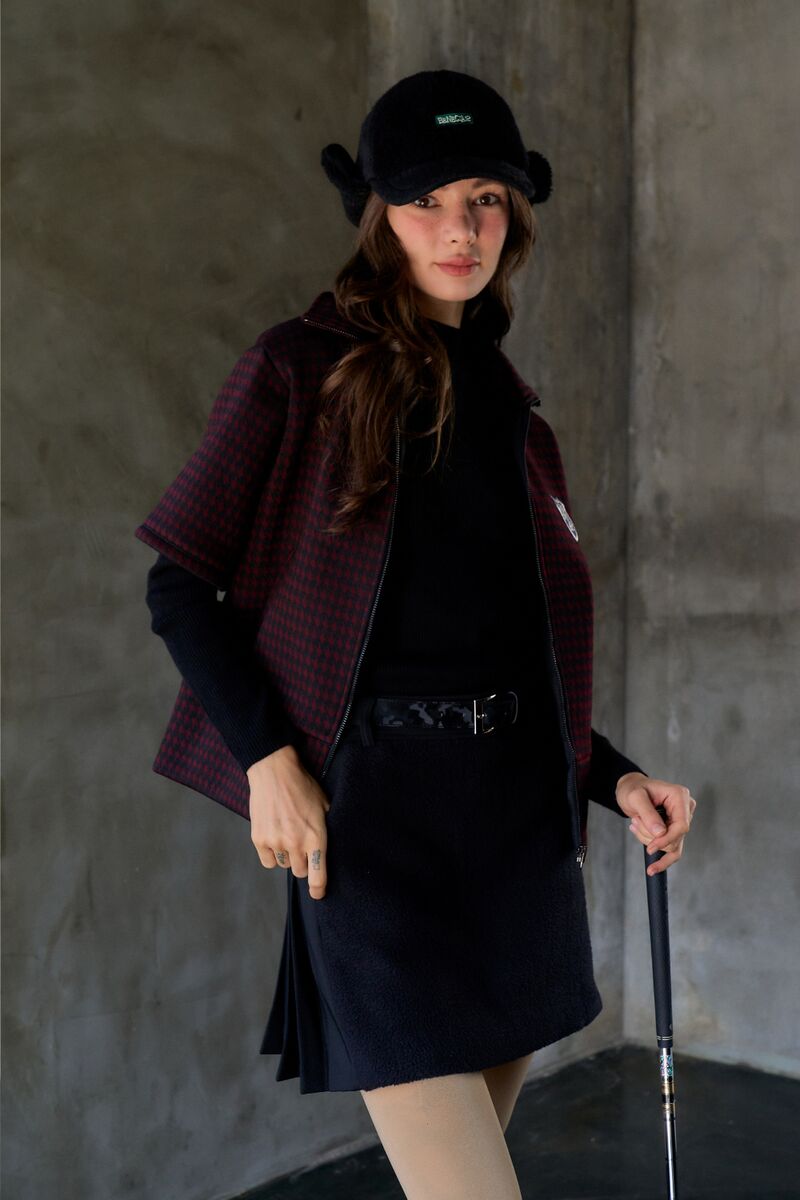 반팔 티셔츠 모델 착용 이미지-S1L6