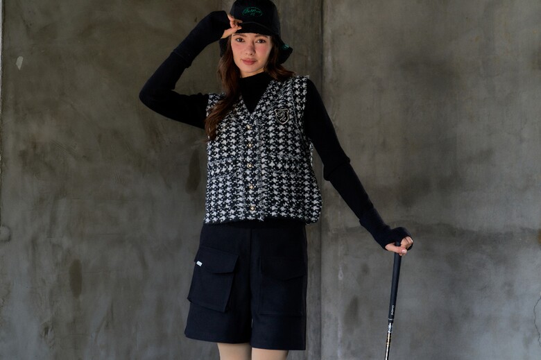 반바지 모델 착용 이미지-S1L15