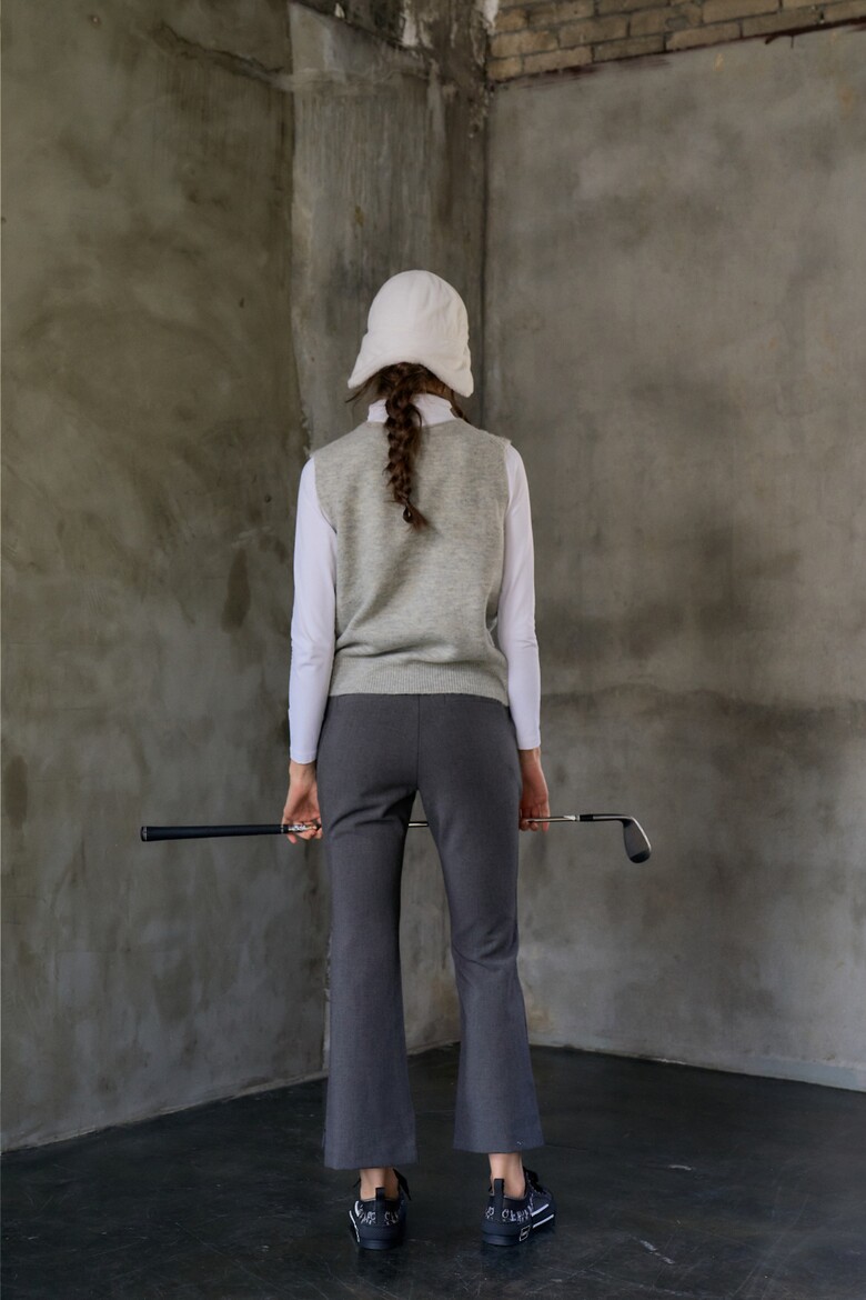 바지 모델 착용 이미지-S1L9