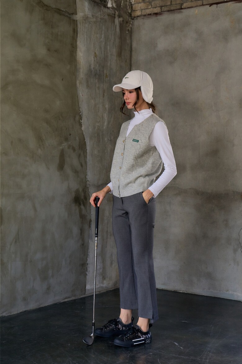 바지 모델 착용 이미지-S1L3