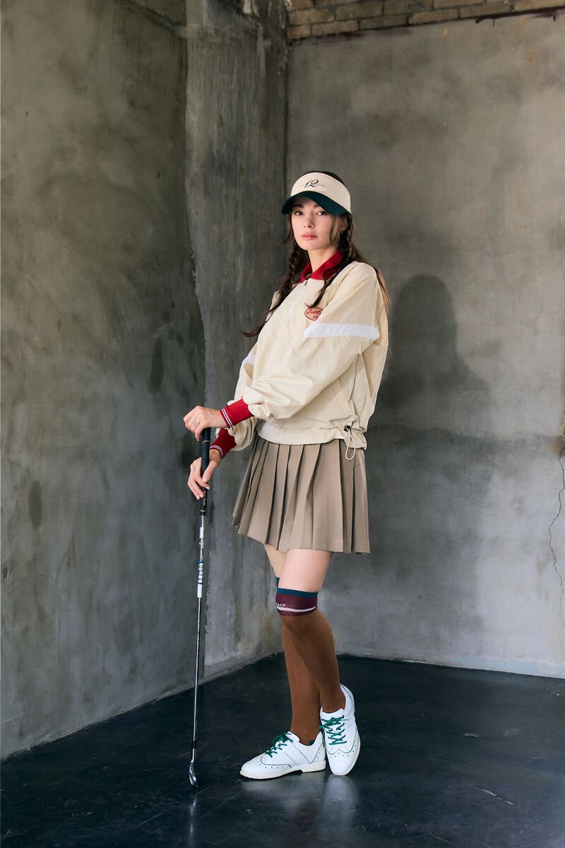 신발 모델 착용 이미지-S12L1