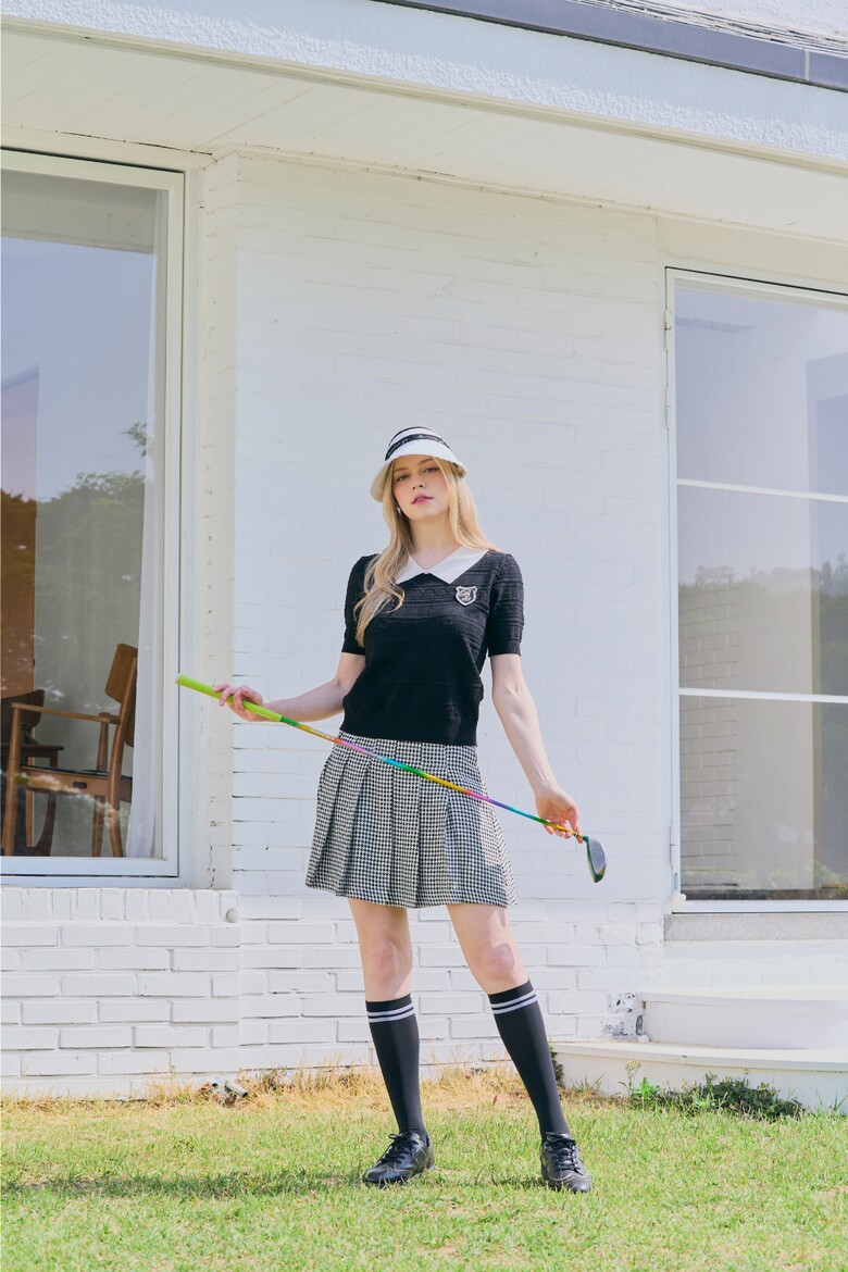 반팔 티셔츠 모델 착용 이미지-S1L22