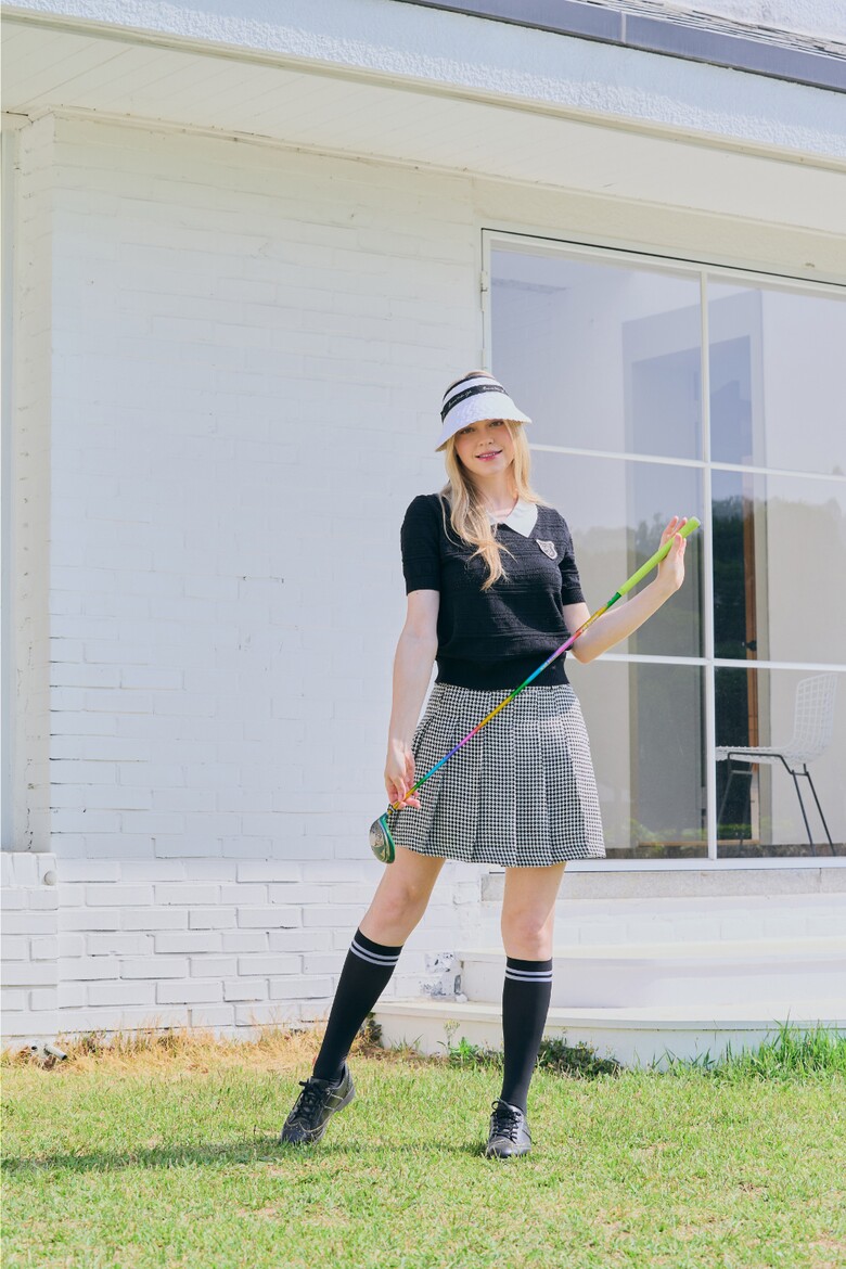 반팔 티셔츠 모델 착용 이미지-S1L15