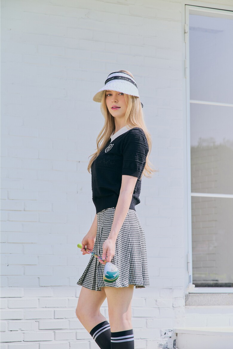 반팔 티셔츠 모델 착용 이미지-S1L8