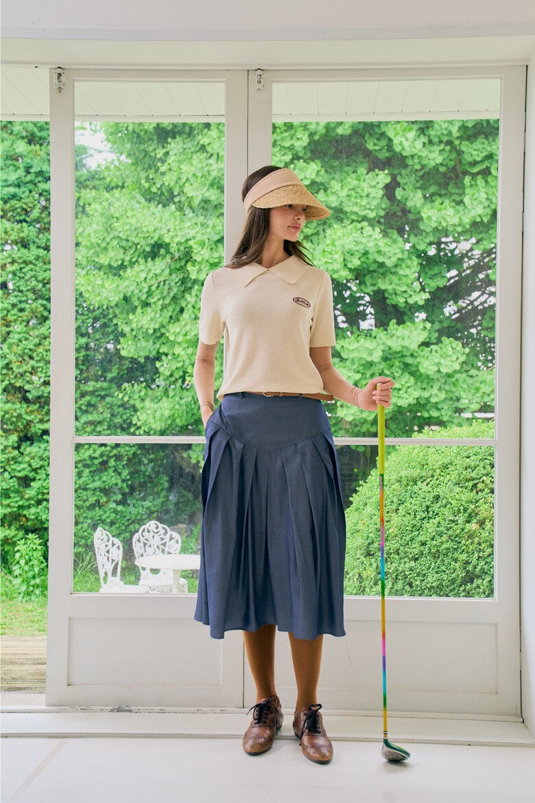 반팔 티셔츠 모델 착용 이미지-S1L6