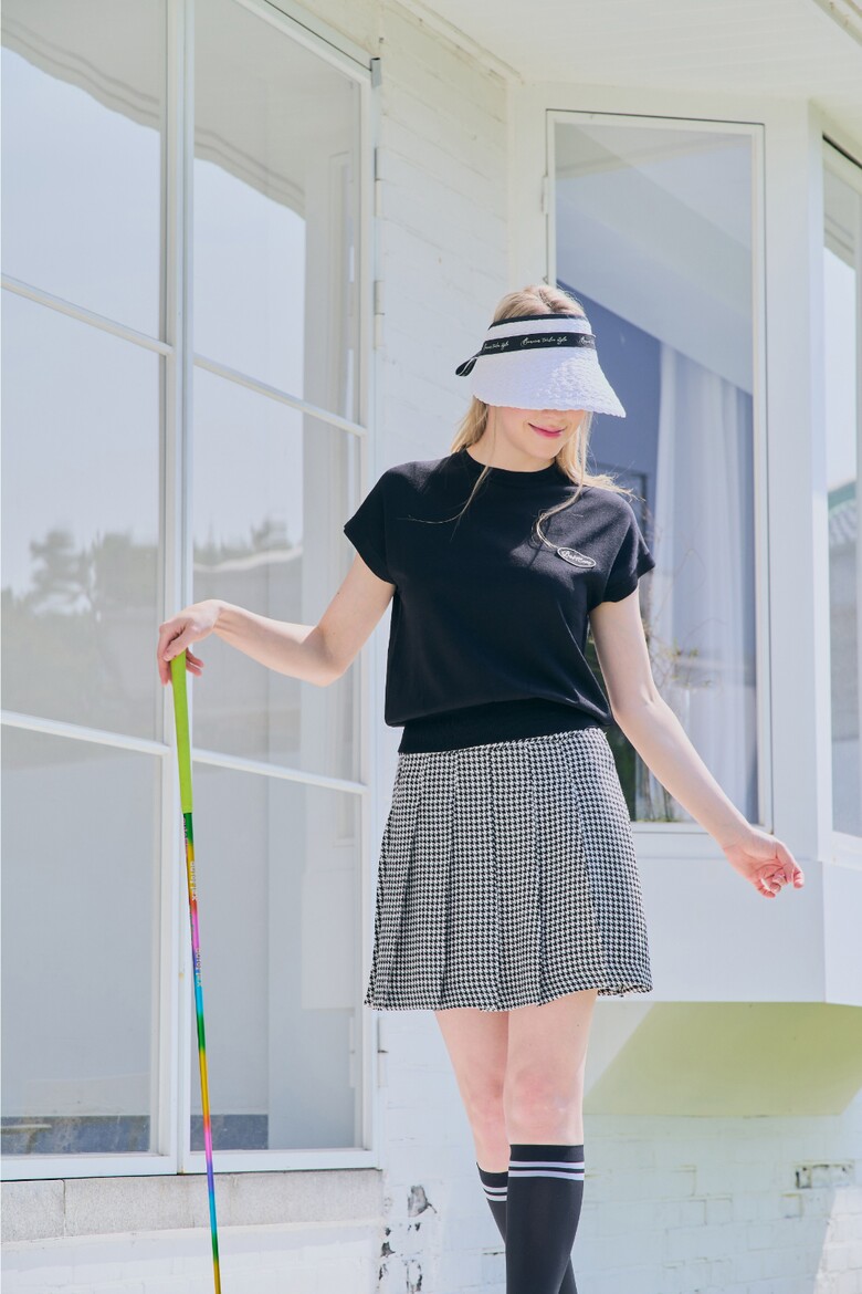 미니 스커트 모델 착용 이미지-S1L5