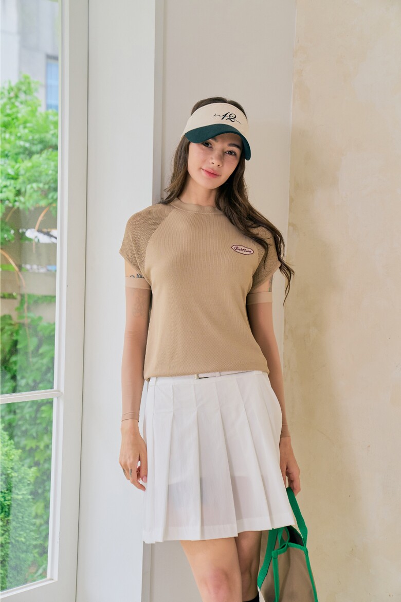 미니 스커트 모델 착용 이미지-S1L4