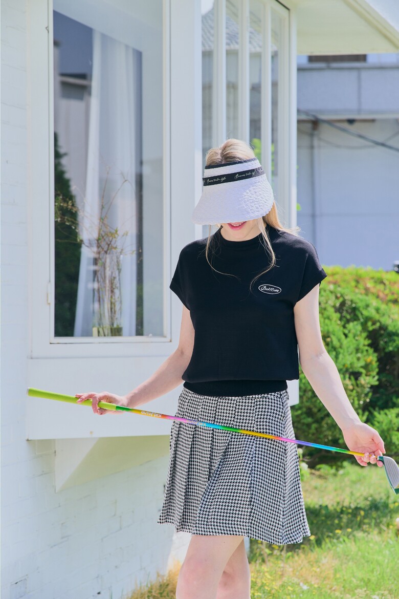 미니 스커트 모델 착용 이미지-S1L11