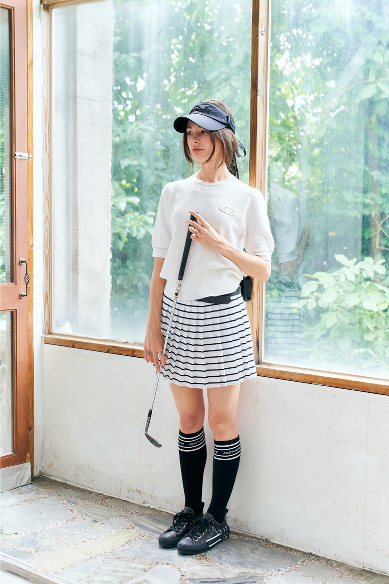 반팔 티셔츠 모델 착용 이미지-S1L20