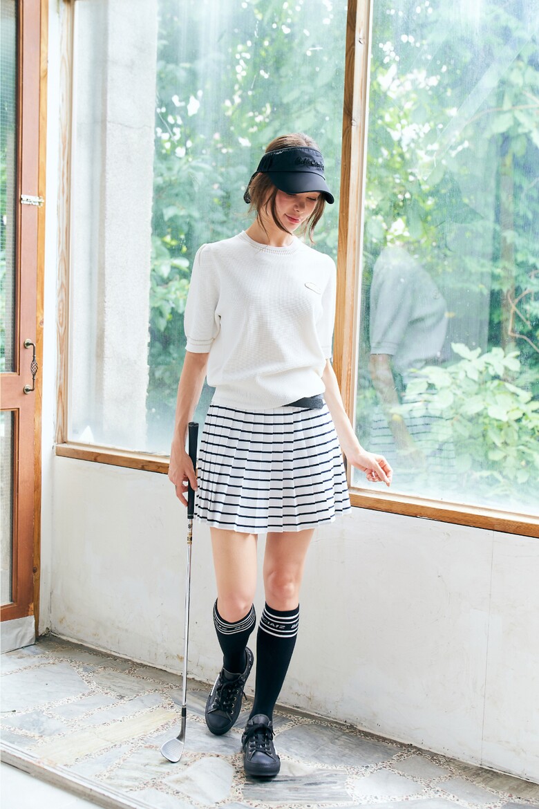 반팔 티셔츠 모델 착용 이미지-S1L15