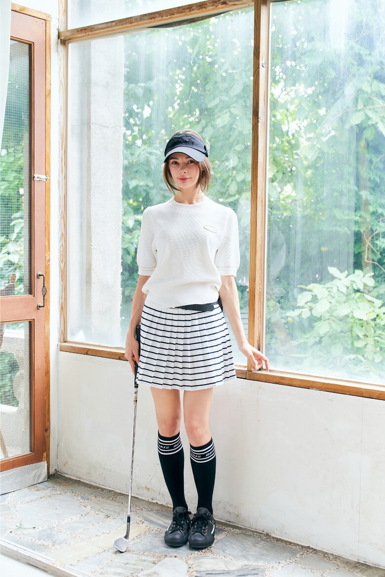 반팔 티셔츠 모델 착용 이미지-S1L31