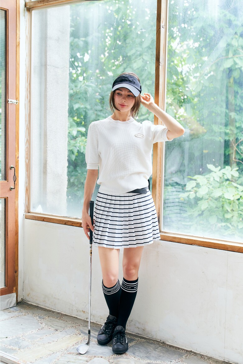 반팔 티셔츠 모델 착용 이미지-S1L17