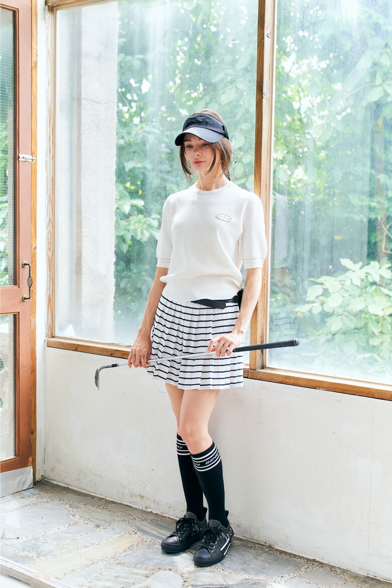 반팔 티셔츠 모델 착용 이미지-S1L21