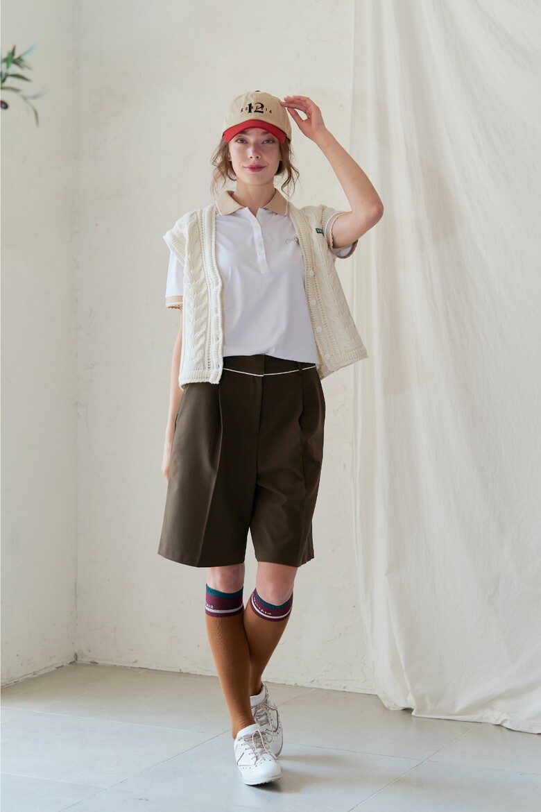 반바지 모델 착용 이미지-S1L22