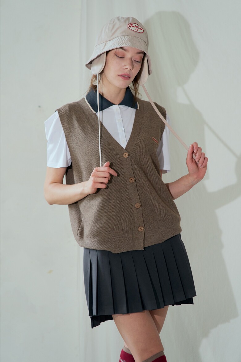 민소매 모델 착용 이미지-S1L21