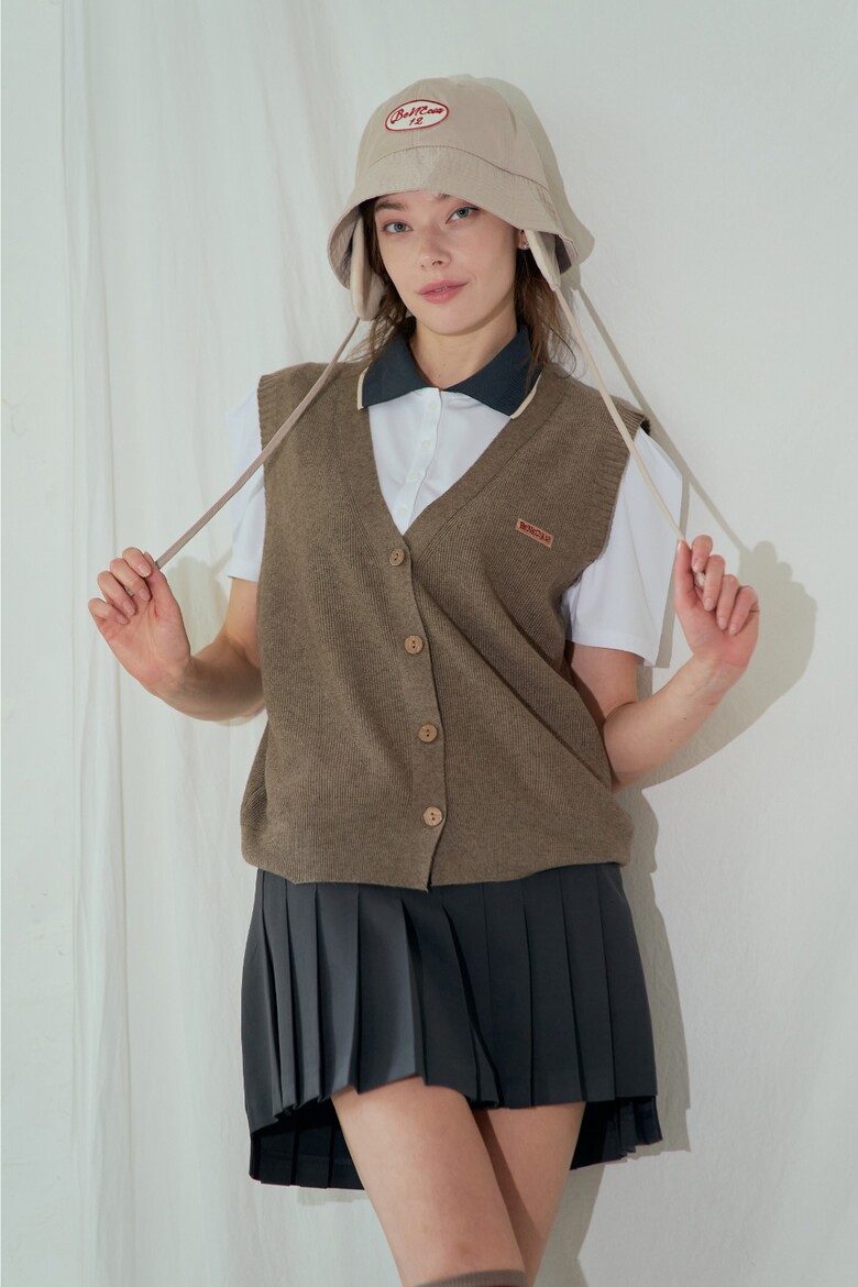 민소매 모델 착용 이미지-S1L14