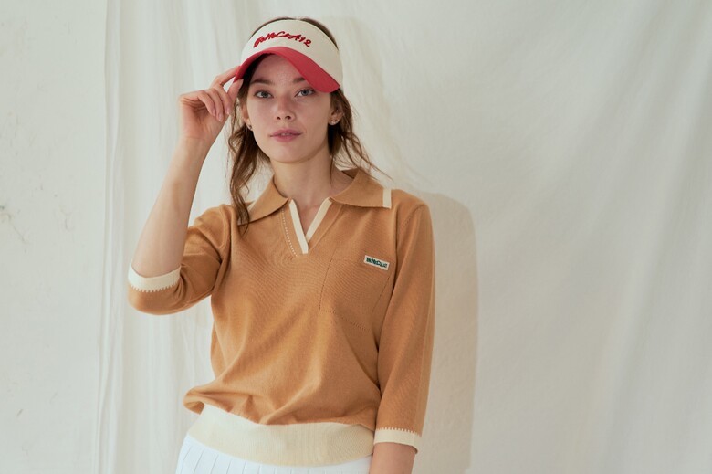 긴팔 티셔츠 모델 착용 이미지-S1L9