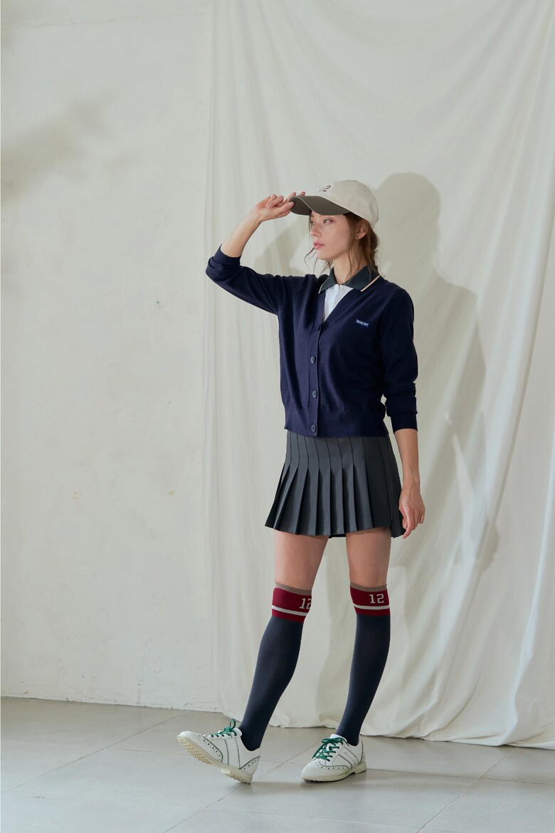 긴팔 티셔츠 모델 착용 이미지-S1L18