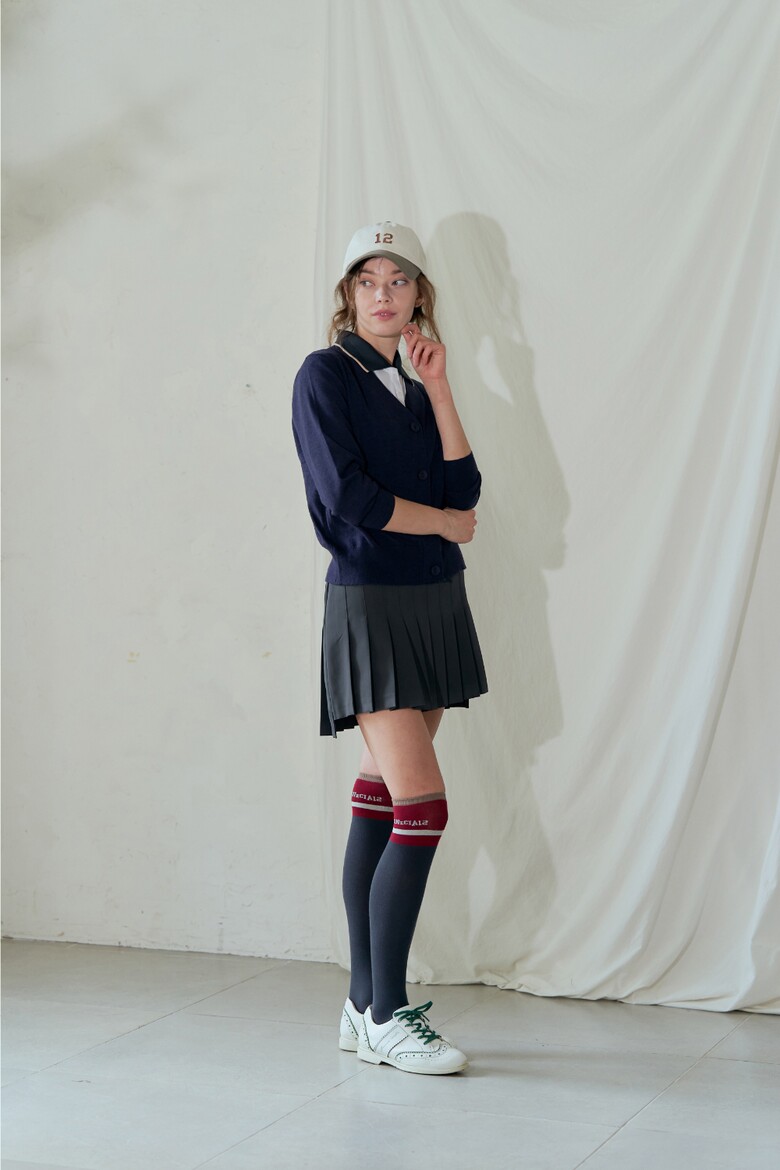 긴팔 티셔츠 모델 착용 이미지-S1L23