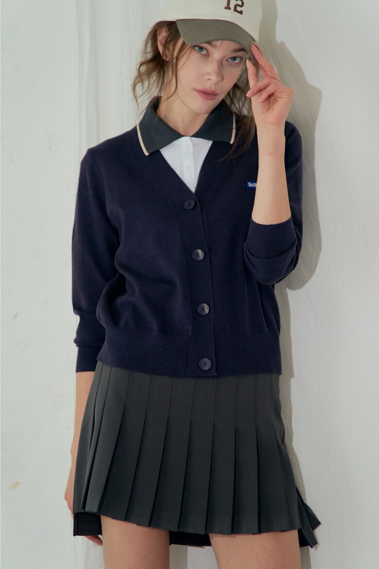 긴팔 티셔츠 모델 착용 이미지-S1L7