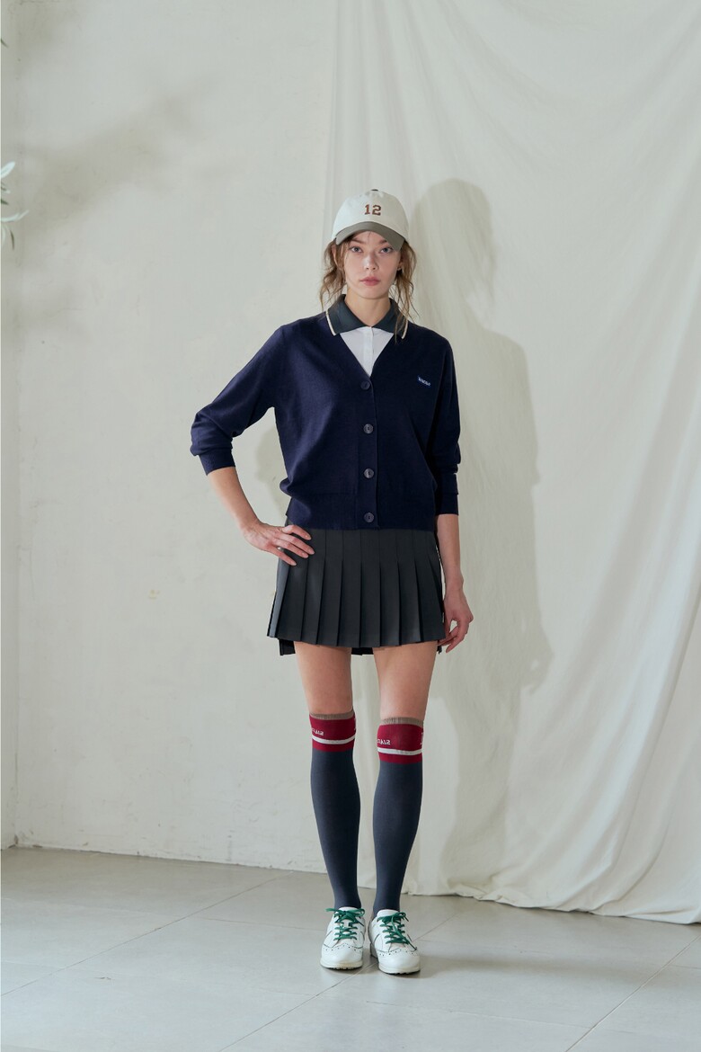 긴팔 티셔츠 모델 착용 이미지-S1L35