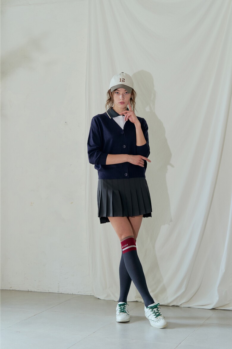 긴팔 티셔츠 모델 착용 이미지-S1L32