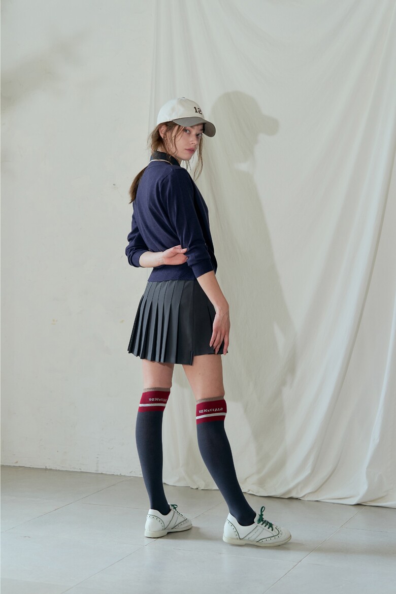 긴팔 티셔츠 모델 착용 이미지-S1L25