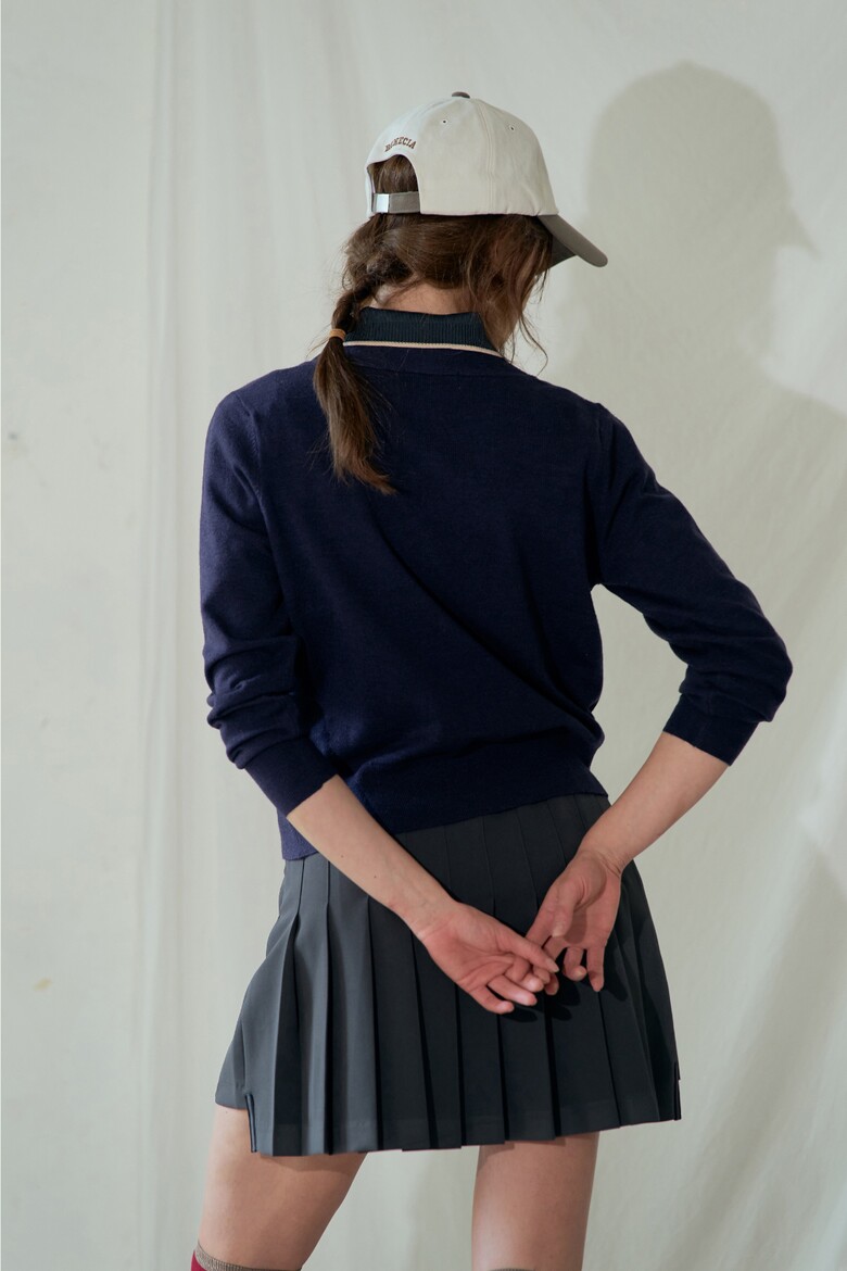 긴팔 티셔츠 모델 착용 이미지-S1L26