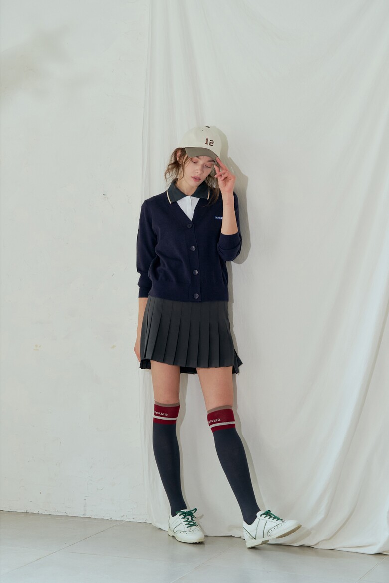 긴팔 티셔츠 모델 착용 이미지-S1L8