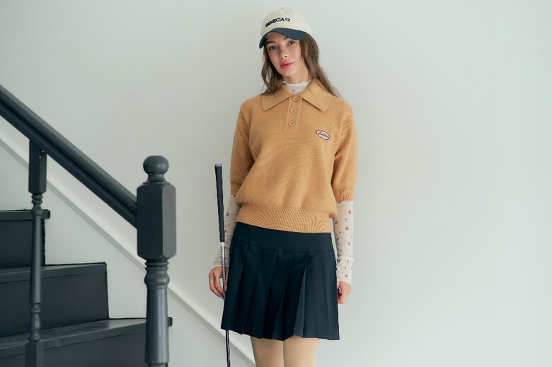 반팔 티셔츠 모델 착용 이미지-S1L10