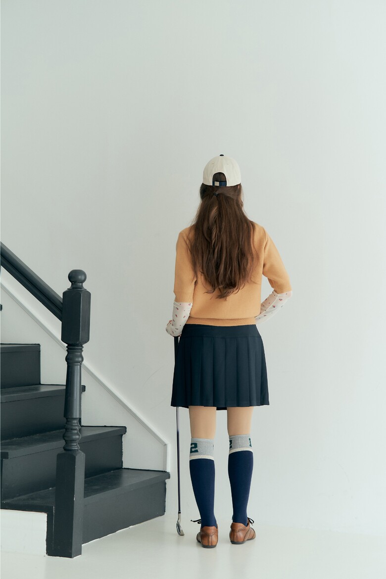 반팔 티셔츠 모델 착용 이미지-S1L19