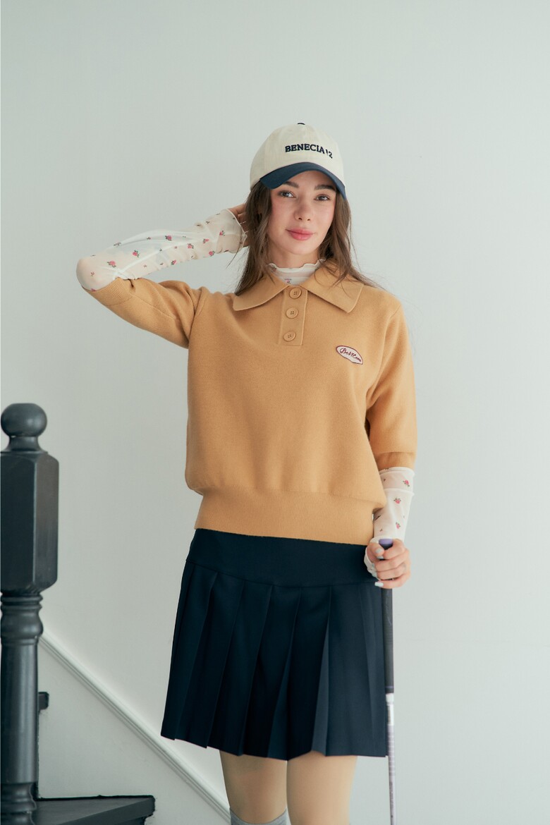 반팔 티셔츠 모델 착용 이미지-S1L3