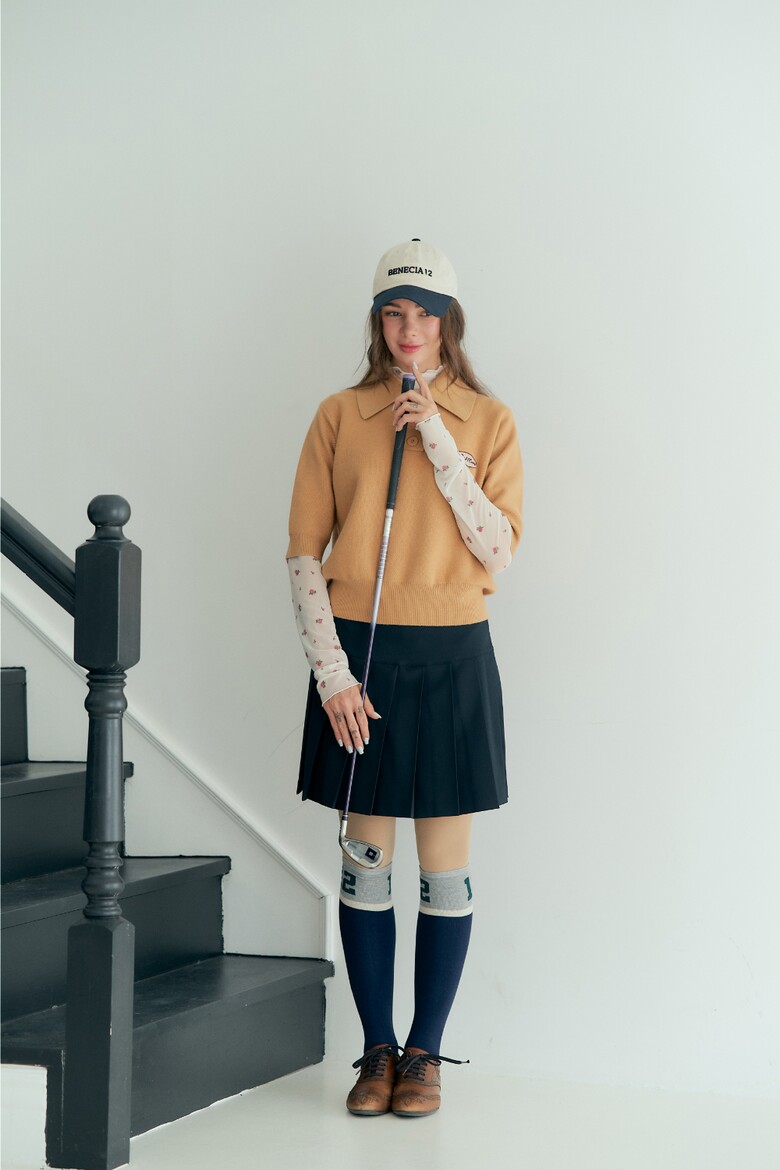 반팔 티셔츠 모델 착용 이미지-S1L5